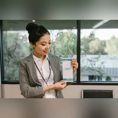 顾荔凌